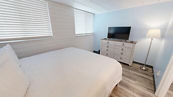 Sea Palm 1D is a 2 BR 1 Bath that is pet friendly and sleeps 6 by RedA