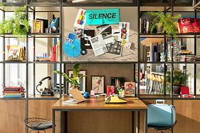 Moxy Utrecht