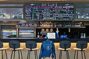 Moxy Hamburg Altona