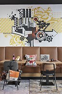 Moxy Hamburg Altona