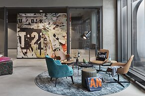 Moxy Hamburg Altona