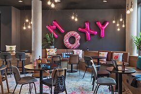 Moxy Hamburg Altona