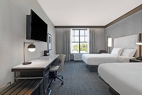 Courtyard by Marriott Manhattan Aggieville