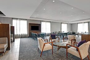 Courtyard by Marriott Manhattan Aggieville