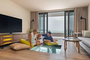 Le Meridien Maldives Resort & Spa