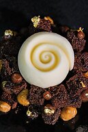 Le Meridien Maldives Resort & Spa