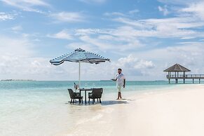 Le Meridien Maldives Resort & Spa