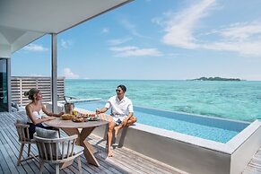 Le Meridien Maldives Resort & Spa