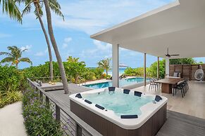 Le Meridien Maldives Resort & Spa
