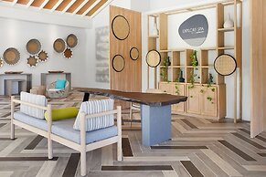 Le Meridien Maldives Resort & Spa