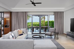 Le Meridien Maldives Resort & Spa