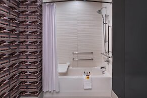 Aloft San Antonio UTSA Area