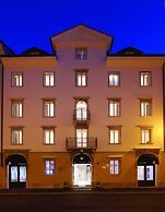 You.Me Design Place Hotel