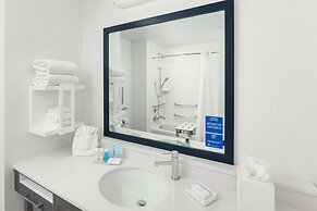 Hampton Inn Ashland City, TN