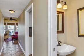 Pelican Pass by ALBVR