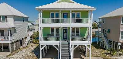 Pelican Pass by ALBVR