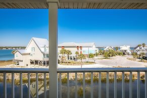 Pelican Pass by ALBVR