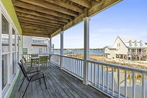 Pelican Pass by ALBVR