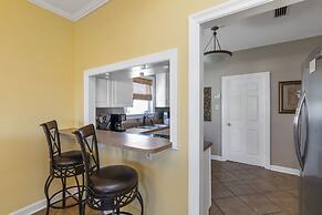 Pelican Pass by ALBVR