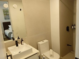 BEE Suites San Jose - Escalante
