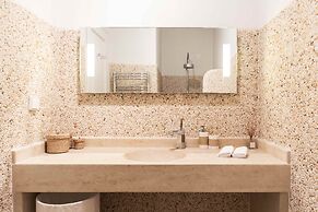 Modern Cycladic Style Villa Xara