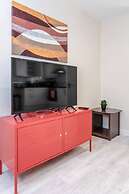 Cosy 2BR Maisonette Near Hospital & Stations