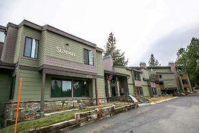 Summit 293 Bright, Spacious with Under Ground Parking, Walk to Eagle L