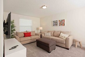 Storey Lake Dream Home With Gorgeous Lake View! 6 Bedroom Home by RedA