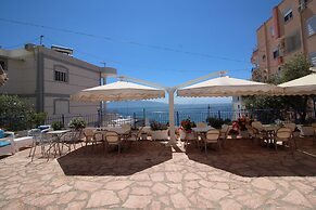 Murati Suites Sarande