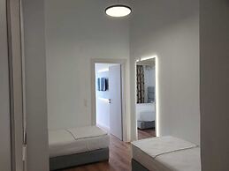 Murati Suites Sarande