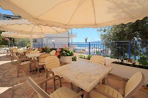 Murati Suites Sarande
