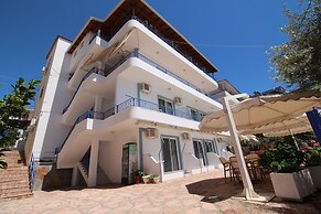 Murati Suites Sarande