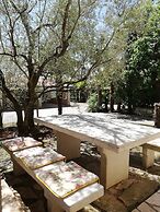 Villa Valeta 500 Meters From the Beach