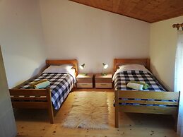 Villa Valeta 500 Meters From the Beach