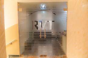 Hotel Rathnavel Towers