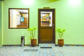 Hotel Rathnavel Towers