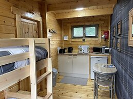 Immaculate Cabin 5 Mins to Inverness Dogs Welcome