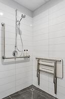 Ramada by Wyndham Newmarket Auckland