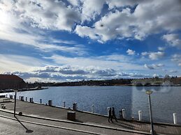 Grannys Harbour View