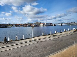 Grannys Harbour View