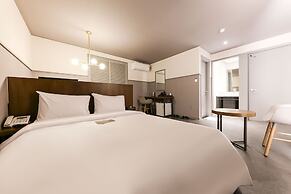 Hotel N7 Daejeon Bus Terminal