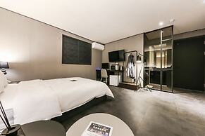 Hotel N7 Daejeon Bus Terminal