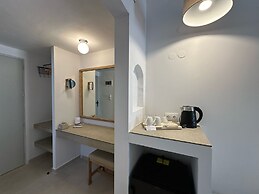 Ladiko Inn Hotel Faliraki - Anthony Quinn Bay