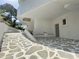 Ladiko Inn Hotel Faliraki - Anthony Quinn Bay