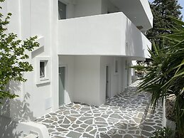 Ladiko Inn Hotel Faliraki - Anthony Quinn Bay