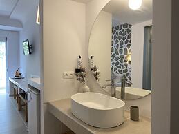 Ladiko Inn Hotel Faliraki - Anthony Quinn Bay