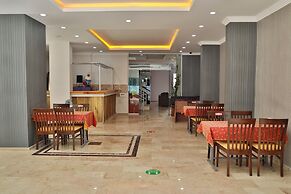 Kleopatra Smile Hotel