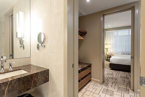 The Sutton Place Hotel Toronto