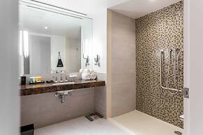 The Sutton Place Hotel Toronto