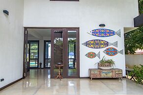 Parangi Weligama Bay